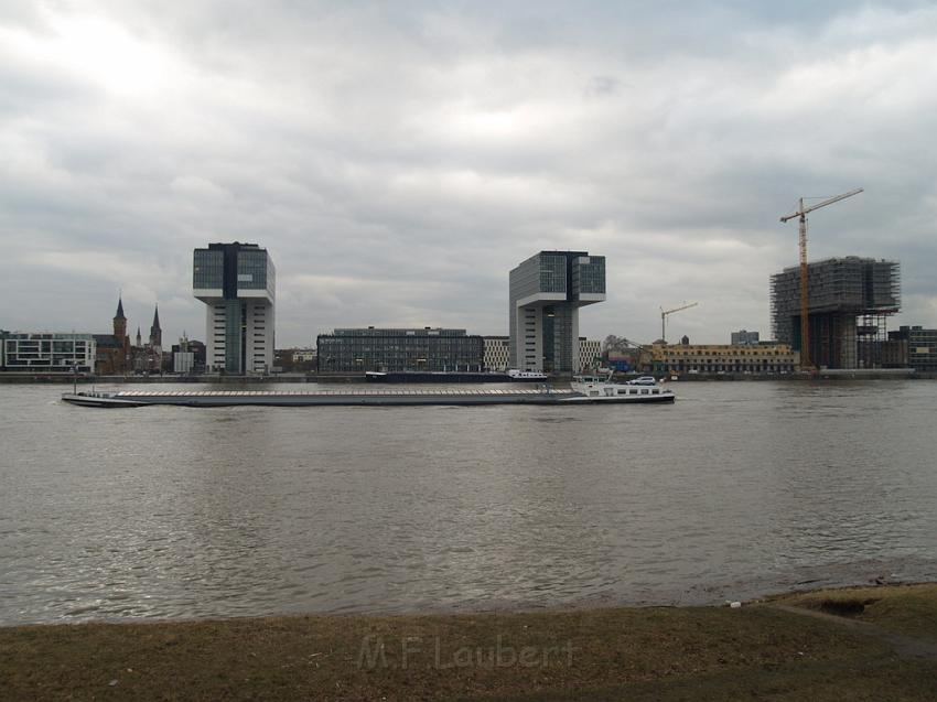 2010 Hochwasser Koeln P13.JPG